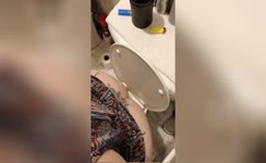 She shits in the sink